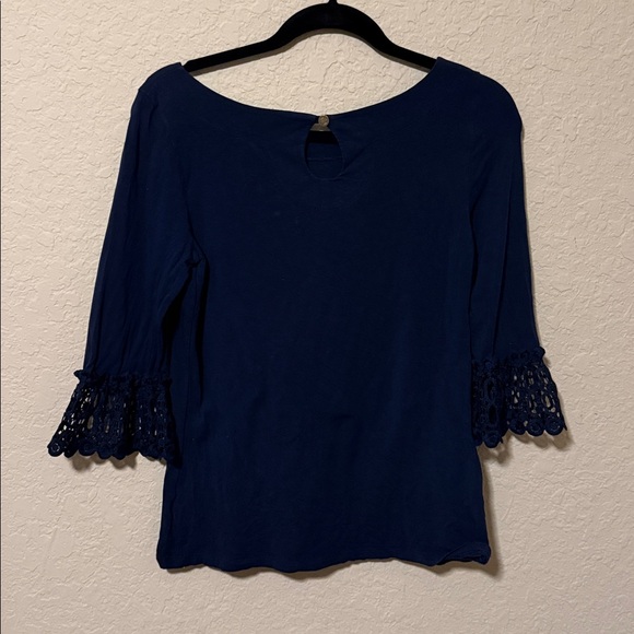 Lilly Pulitzer Navy Crochet Bell-Sleeve Top size small - Picture 5 of 5